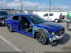 1HGCV1F33JA009889 2018 HONDA ACCORD