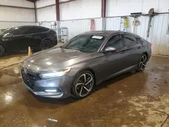 1HGCV1F33JA011903 2018 HONDA ACCORD