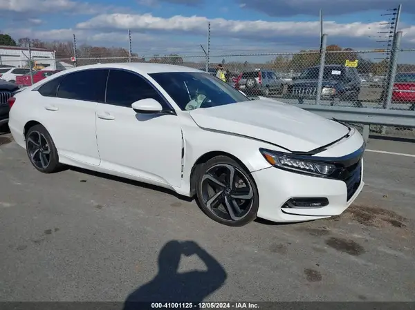 1HGCV1F33JA016308 2018 HONDA ACCORD - Image 1