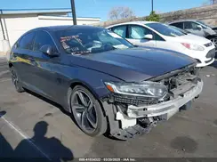 1HGCV1F33JA051673 2018 HONDA ACCORD