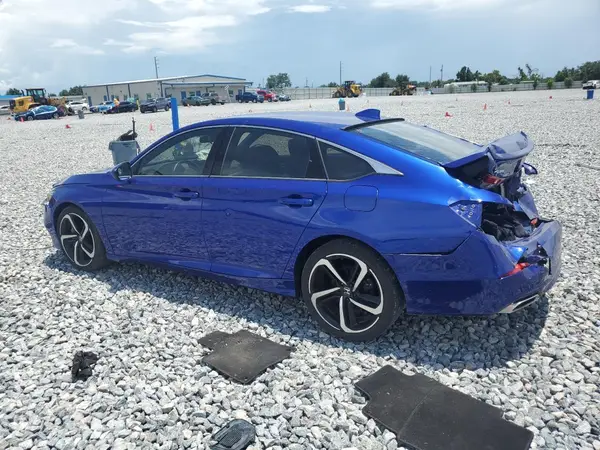 1HGCV1F33JA053083 2018 HONDA ACCORD - Image 2