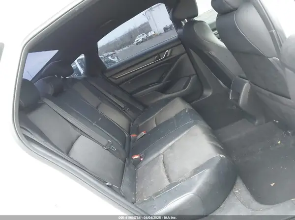 1HGCV1F33JA057683 2018 HONDA ACCORD - Image 8