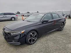 1HGCV1F33JA057974 2018 HONDA ACCORD