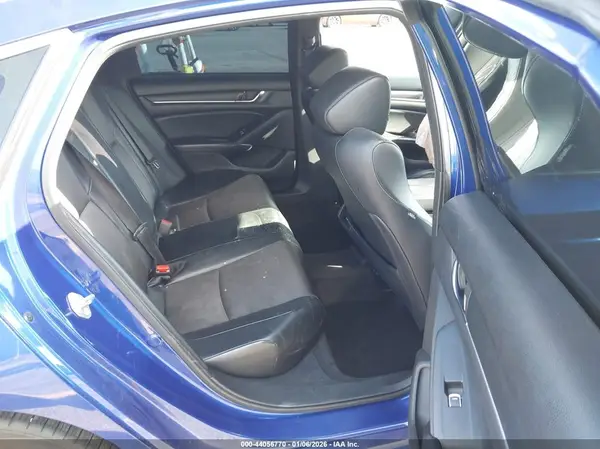 1HGCV1F33JA058770 2018 HONDA ACCORD - Image 8