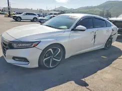 1HGCV1F33JA058851 2018 HONDA ACCORD