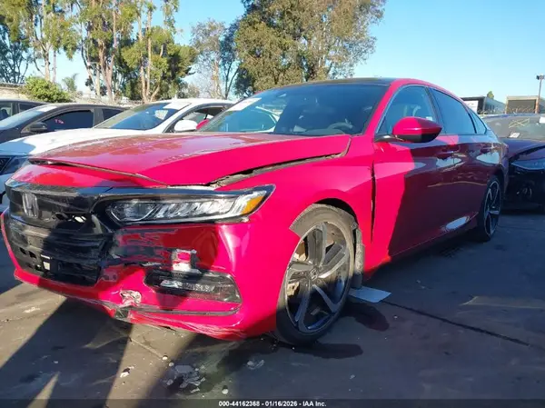 1HGCV1F33JA067744 2018 HONDA ACCORD - Image 2