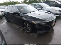 1HGCV1F33JA068845 2018 HONDA ACCORD
