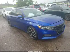 1HGCV1F33JA074600 2018 HONDA ACCORD