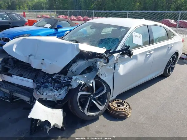 1HGCV1F33JA075309 2018 HONDA ACCORD - Image 2