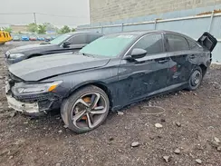 1HGCV1F33JA078338 2018 HONDA ACCORD