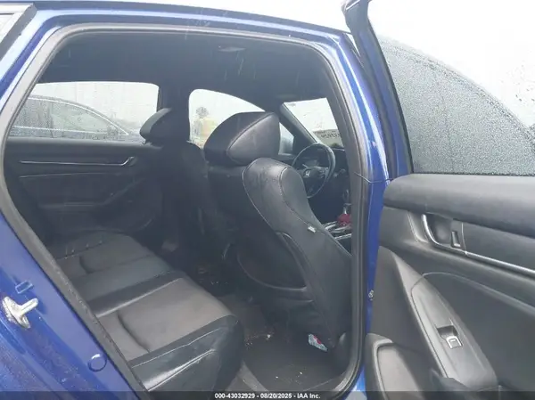 1HGCV1F33JA085984 2018 HONDA ACCORD - Image 8