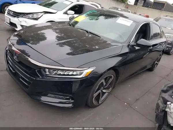 1HGCV1F33JA091848 2018 HONDA ACCORD - Image 2