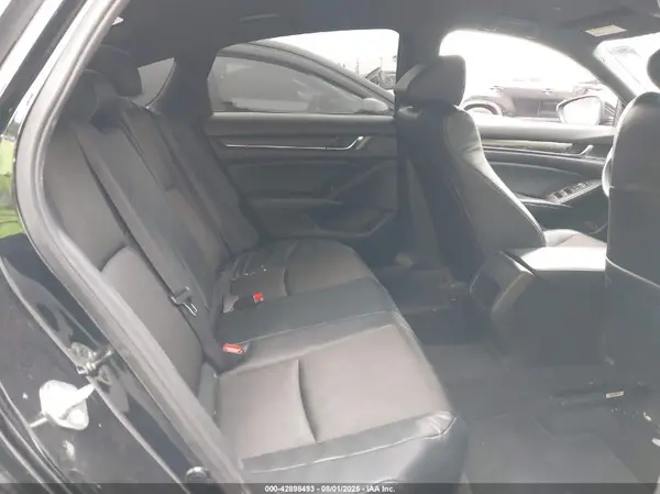 1HGCV1F33JA091848 2018 HONDA ACCORD - Image 8
