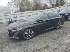 1HGCV1F33JA092093 2018 HONDA ACCORD