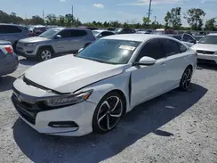 1HGCV1F33JA097391 2018 HONDA ACCORD