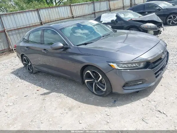 1HGCV1F33JA103092 2018 HONDA ACCORD - Image 1