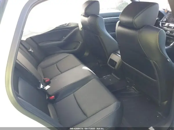 1HGCV1F33JA107532 2018 HONDA ACCORD - Image 8