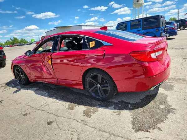 1HGCV1F33JA109247 2018 HONDA ACCORD - Image 2