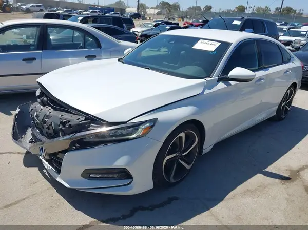 1HGCV1F33JA110964 2018 HONDA ACCORD - Image 2