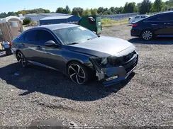 1HGCV1F33JA112617 2018 HONDA ACCORD