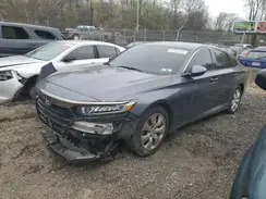 1HGCV1F33JA112620 2018 HONDA ACCORD