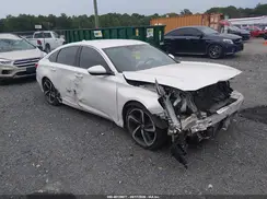 1HGCV1F33JA115386 2018 HONDA ACCORD