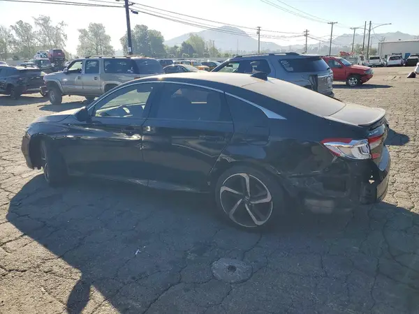 1HGCV1F33JA118157 2018 HONDA ACCORD - Image 2