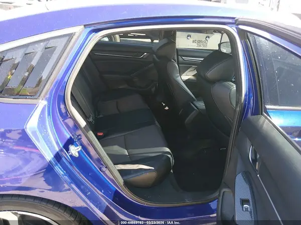 1HGCV1F33JA123987 2018 HONDA ACCORD - Image 8