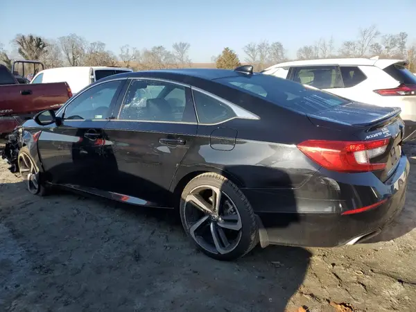 1HGCV1F33JA126159 2018 HONDA ACCORD - Image 2