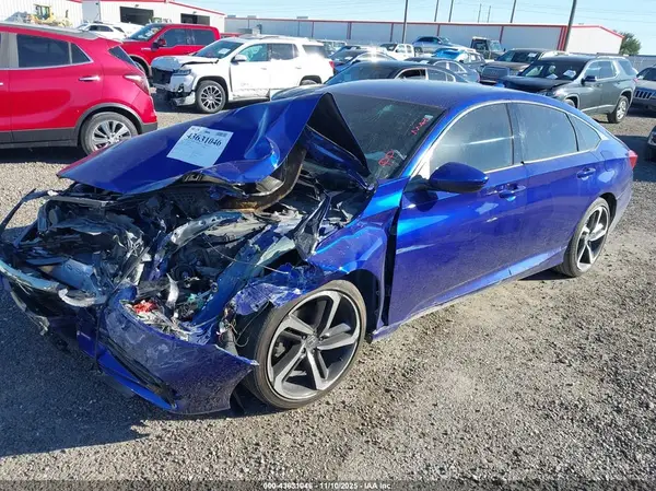 1HGCV1F33JA132186 2018 HONDA ACCORD - Image 2