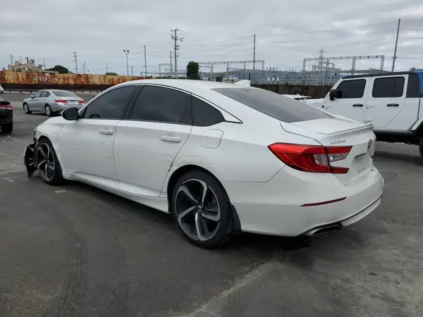 1HGCV1F33JA139204 2018 HONDA ACCORD - Image 2