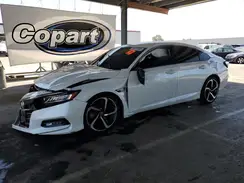 1HGCV1F33JA141051 2018 HONDA ACCORD