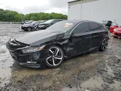 1HGCV1F33JA142927 2018 HONDA ACCORD