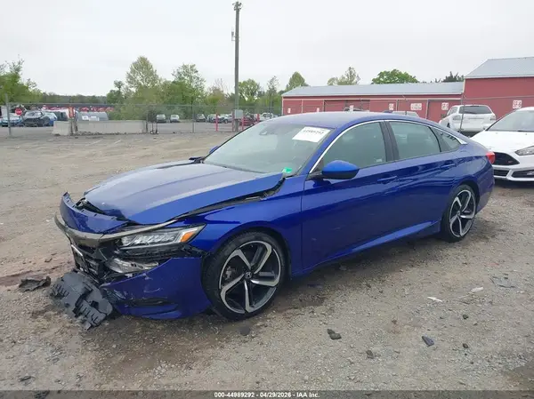 1HGCV1F33JA149358 2018 HONDA ACCORD - Image 2