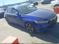 1HGCV1F33JA151577 2018 HONDA ACCORD