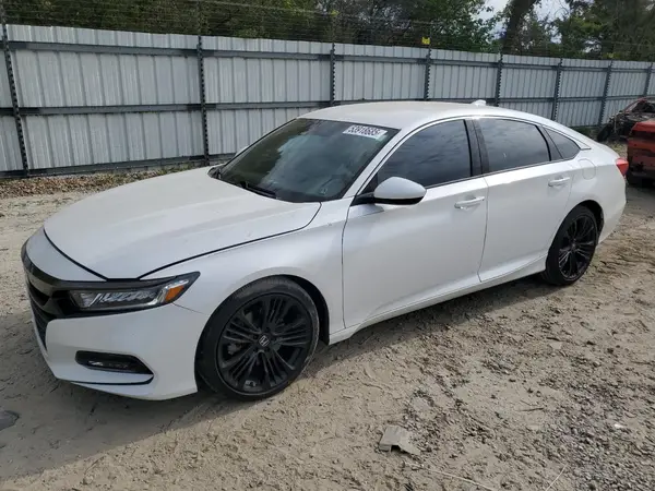1HGCV1F33JA161767 2018 HONDA ACCORD - Image 1
