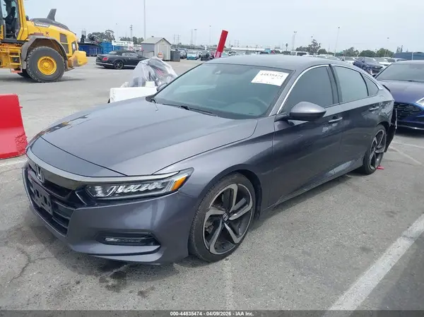 1HGCV1F33JA163034 2018 HONDA ACCORD - Image 2