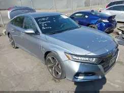 1HGCV1F33JA166175 2018 HONDA ACCORD