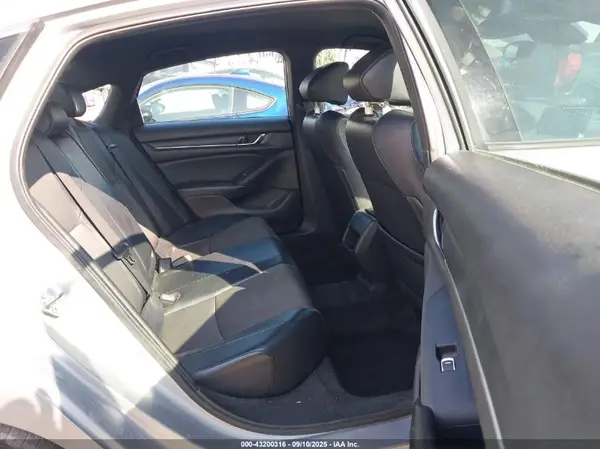 1HGCV1F33JA166175 2018 HONDA ACCORD - Image 8