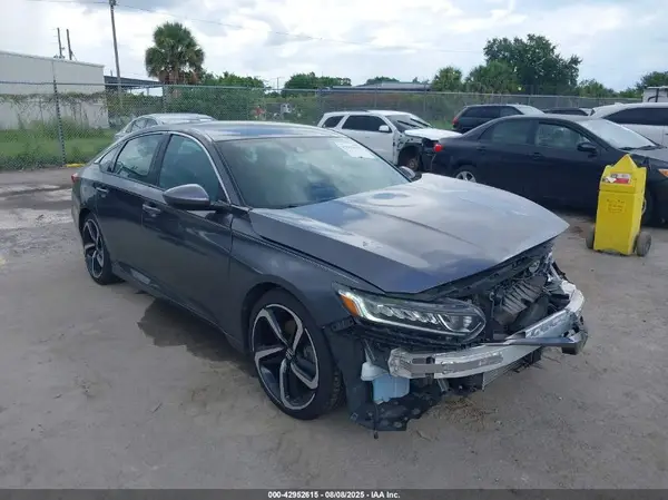 1HGCV1F33JA167360 2018 HONDA ACCORD - Image 1