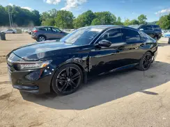 1HGCV1F33JA172378 2018 HONDA ACCORD
