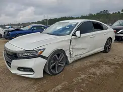 1HGCV1F33JA177919 2018 HONDA ACCORD
