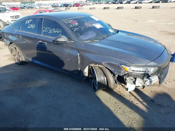 1HGCV1F33JA178892 2018 HONDA ACCORD - Image 1