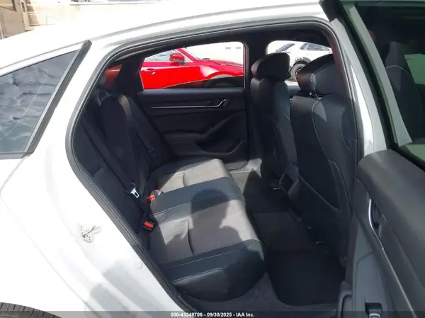 1HGCV1F33JA179279 2018 HONDA ACCORD - Image 8
