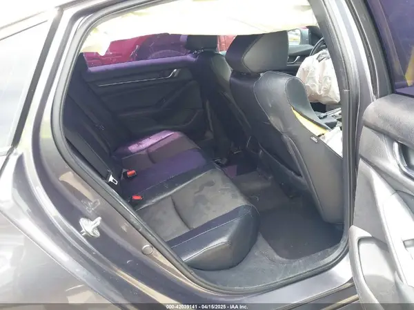 1HGCV1F33JA179413 2018 HONDA ACCORD - Image 8