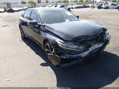 1HGCV1F33JA181288 2018 HONDA ACCORD