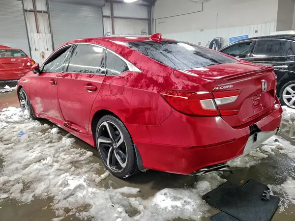 1HGCV1F33JA182795 2018 HONDA ACCORD - Image 2