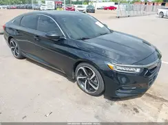 1HGCV1F33JA183462 2018 HONDA ACCORD