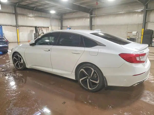 1HGCV1F33JA184529 2018 HONDA ACCORD - Image 2