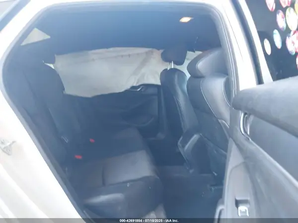 1HGCV1F33JA186619 2018 HONDA ACCORD - Image 8